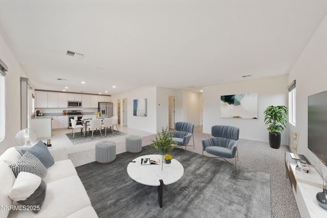 636 Coyote Blf Court, Reno, NV 89506