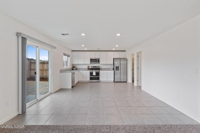 636 Coyote Blf Court, Reno, NV 89506