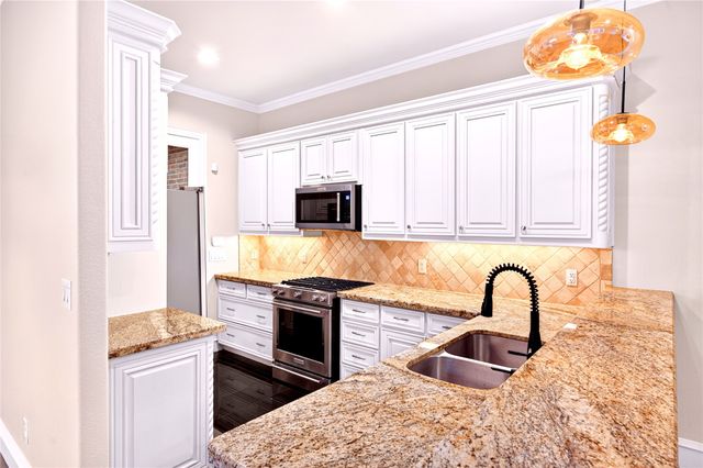 5418 Martel Avenue, Dallas, TX 75206