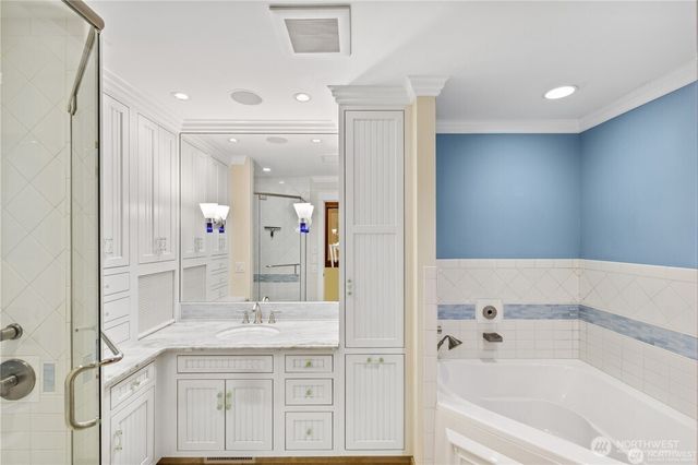 11009 317th Avenue NE, Carnation, WA 98014