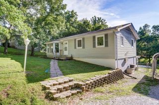 1311 South 9th Street, Ozark, MO 65721