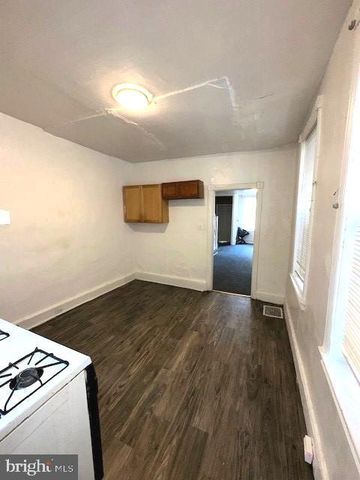 2011 CASTOR AVE, Philadelphia, PA 19134