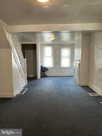 2011 CASTOR AVE, Philadelphia, PA 19134