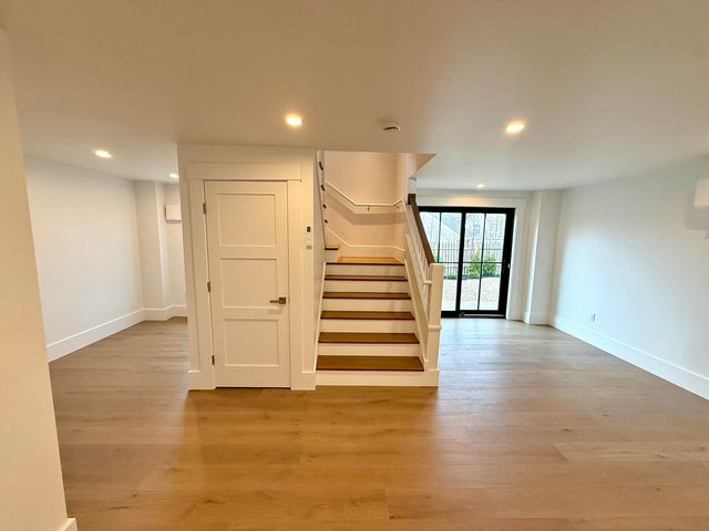 29 Cemetery Road 1, Provincetown, MA 02657