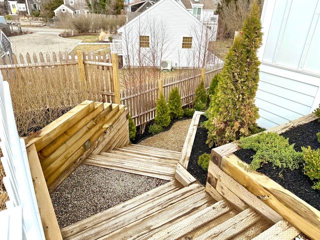 29 Cemetery Road 1, Provincetown, MA 02657