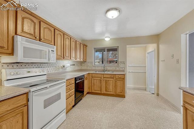 2554 E Caramillo Street, Colorado Springs, CO 80909