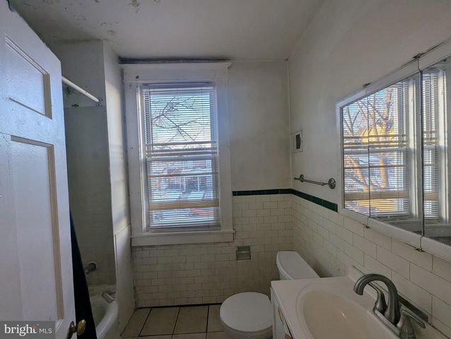 3037 MAYFIELD AVE, Baltimore, MD 21213