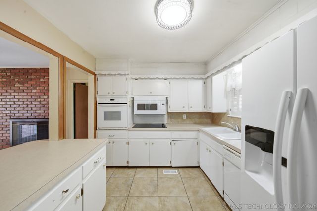 5342 E 25th Place, Tulsa, OK 74114