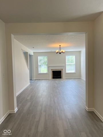 10593 Brooks Street, Indianapolis, IN 46234