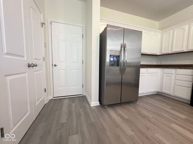 10593 Brooks Street, Indianapolis, IN 46234