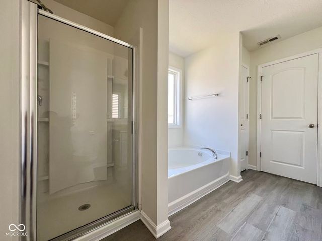 10593 Brooks Street, Indianapolis, IN 46234