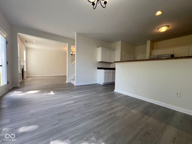 10593 Brooks Street, Indianapolis, IN 46234