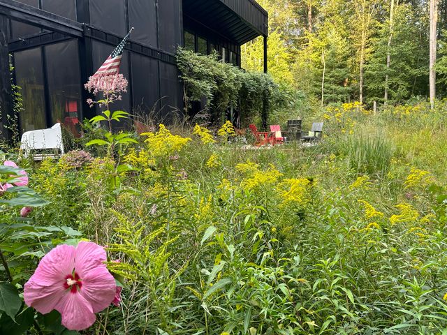 5479 Liland Trace, Fennville, MI 49408