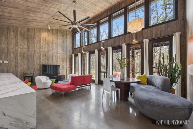 5479 Liland Trace, Fennville, MI 49408