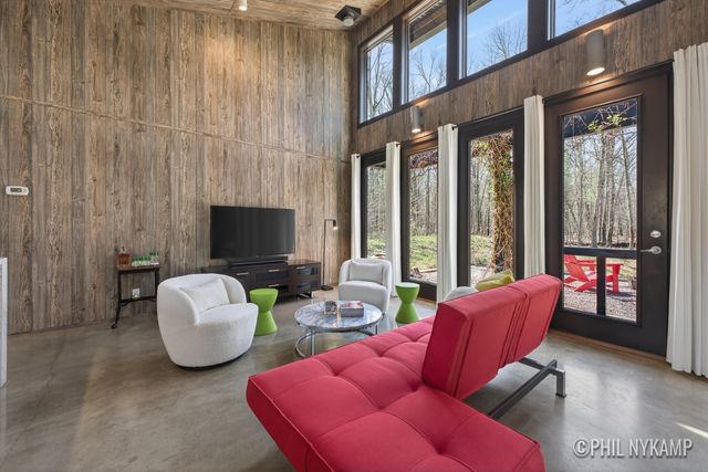 5479 Liland Trace, Fennville, MI 49408