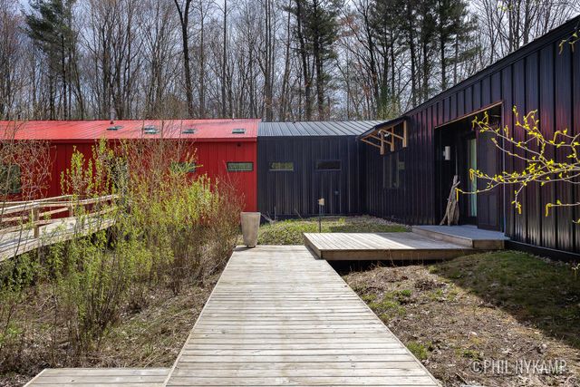 5479 Liland Trace, Fennville, MI 49408