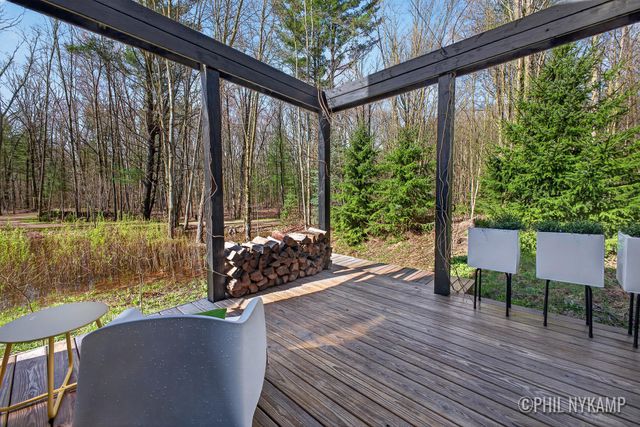 5479 Liland Trace, Fennville, MI 49408