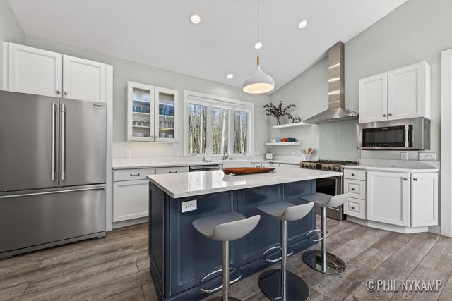 5479 Liland Trace, Fennville, MI 49408