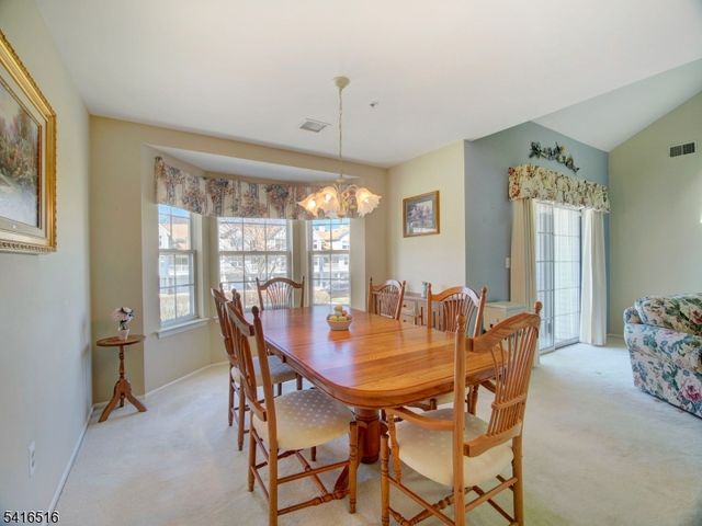 47 Autumn Ct, Roxbury Twp., NJ 07852