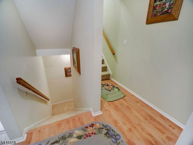 47 Autumn Ct, Roxbury Twp., NJ 07852