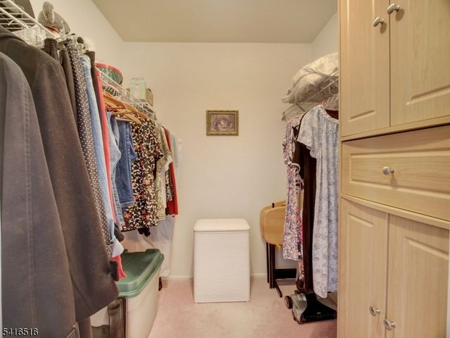 47 Autumn Ct, Roxbury Twp., NJ 07852