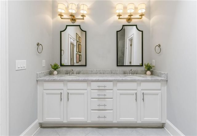 825 Virginia Park Circle NE, Atlanta, GA 30306