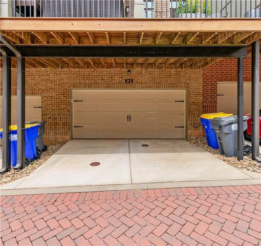 825 Virginia Park Circle NE, Atlanta, GA 30306