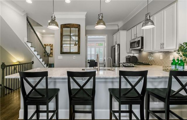 825 Virginia Park Circle NE, Atlanta, GA 30306
