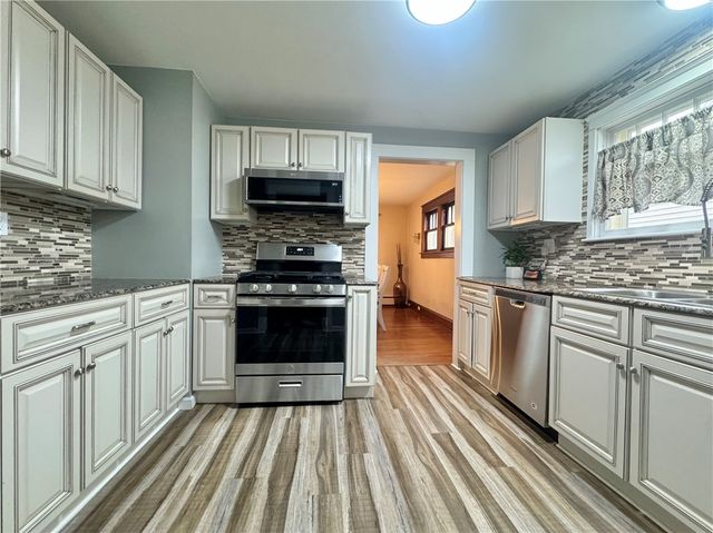 1659 West Church Street, Elmira, NY 14905