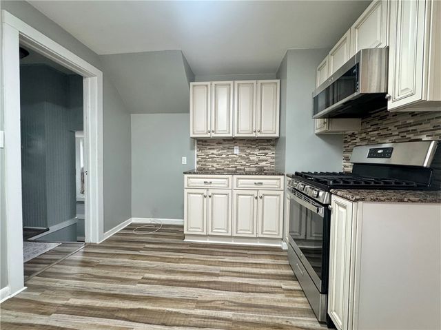 1659 West Church Street, Elmira, NY 14905