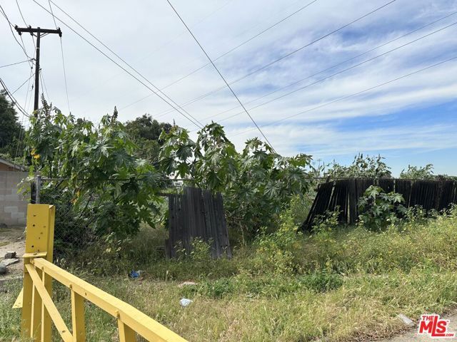 7700 Bangle Road, Downey, CA 90240