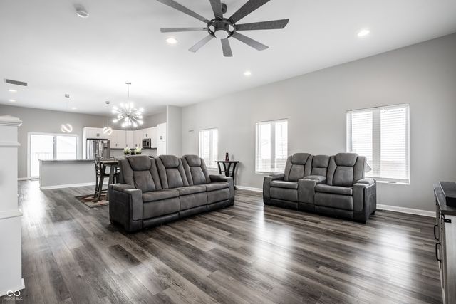 528 N Beville Avenue, Indianapolis, IN 46201