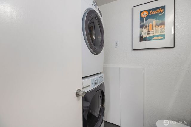411 Cedar Ave S, Renton, WA 98057