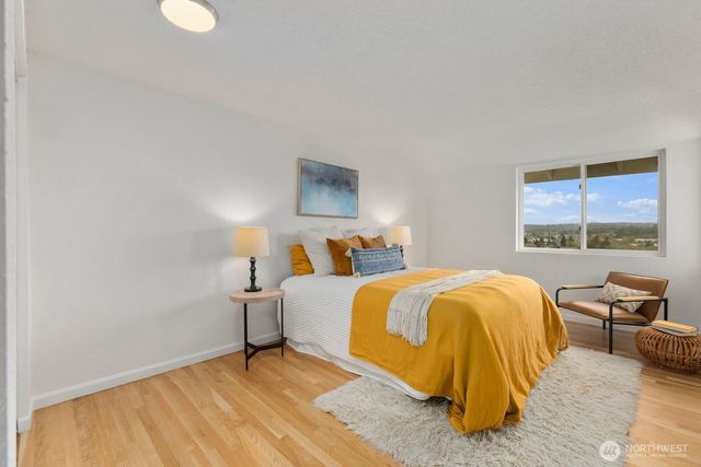 411 Cedar Ave S, Renton, WA 98057