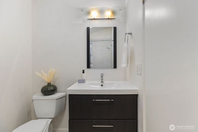 411 Cedar Ave S, Renton, WA 98057