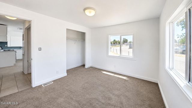 1617 E Avenue I 75, Lancaster, CA 93535
