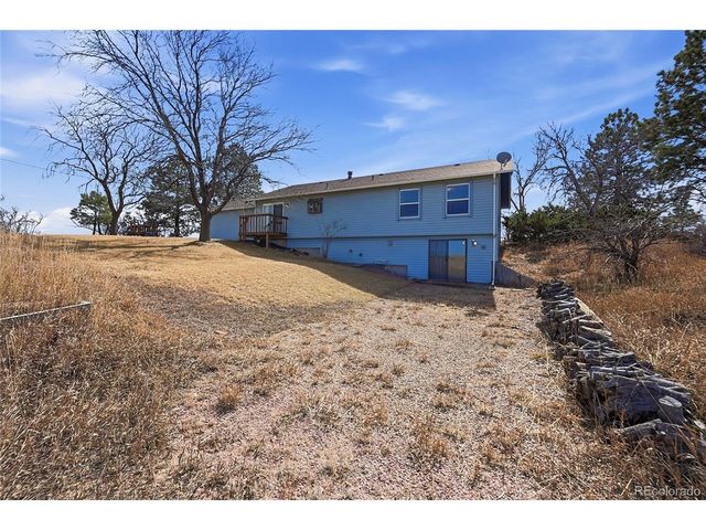 1051 Pawnee Pkwy, Elizabeth, CO 80107