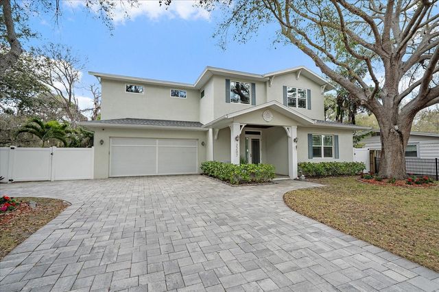 2207 WISTERIA STREET, Sarasota, FL 34239