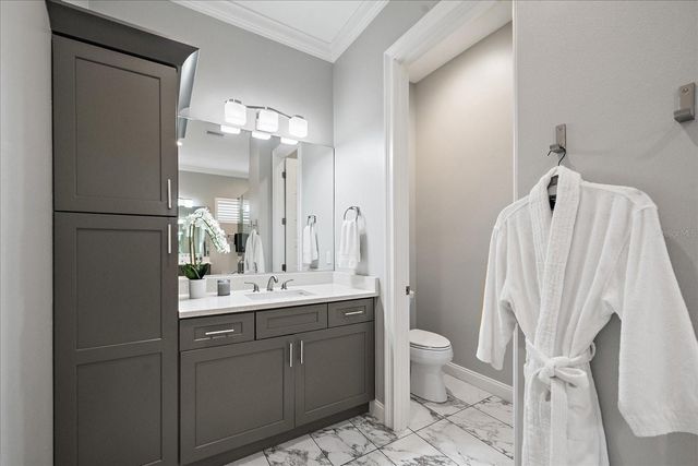 2207 WISTERIA STREET, Sarasota, FL 34239