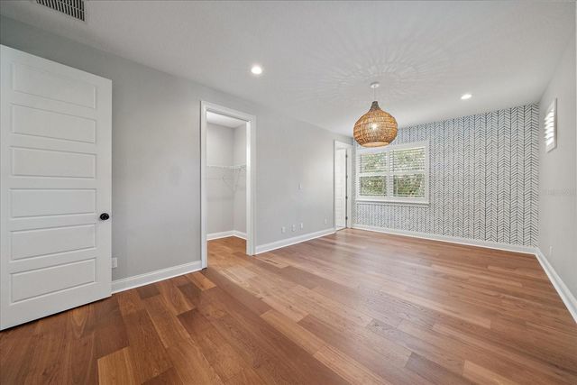 2207 WISTERIA STREET, Sarasota, FL 34239