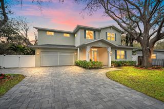 2207 WISTERIA STREET, Sarasota, FL 34239