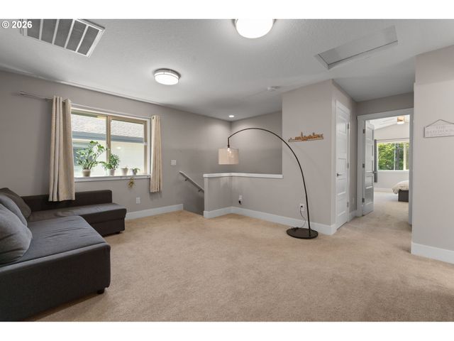 1822 E 33RD St A, Vancouver, WA 98663