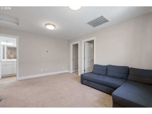 1822 E 33RD St A, Vancouver, WA 98663