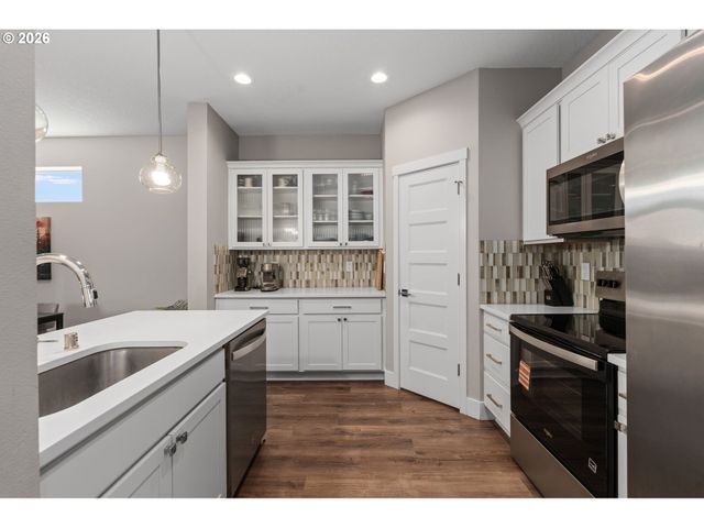 1822 E 33RD St A, Vancouver, WA 98663