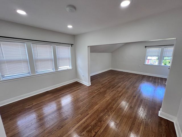 2303 74th Avenue 2, Elmwood Park, IL 60707