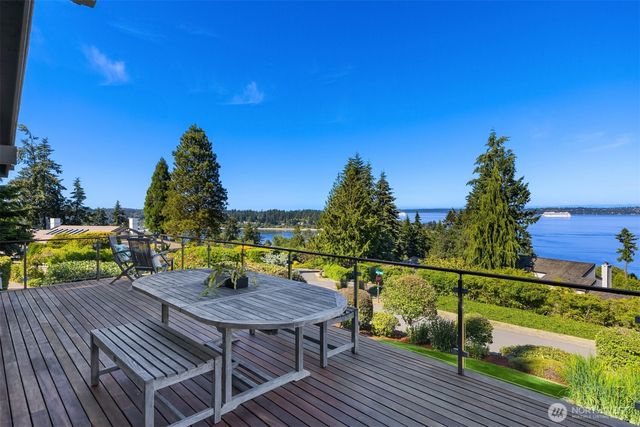 10793 NE Bill Point Drive, Bainbridge Island, WA 98110