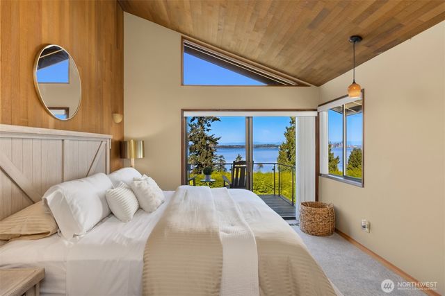 10793 NE Bill Point Drive, Bainbridge Island, WA 98110