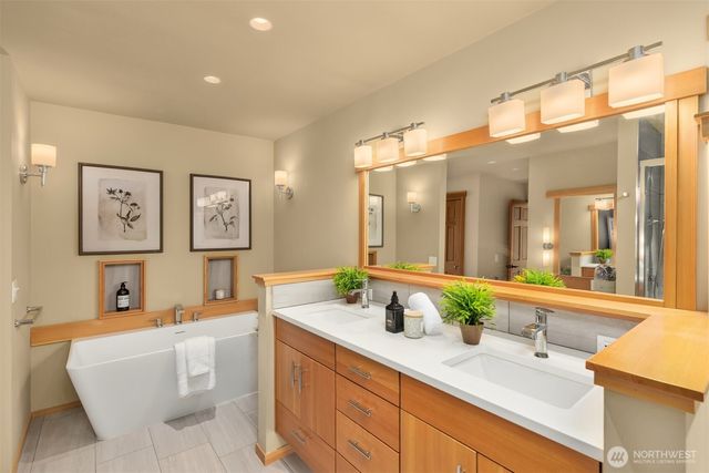 10793 NE Bill Point Drive, Bainbridge Island, WA 98110