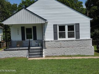 1809 Allen Ave, Knoxville, TN 37920