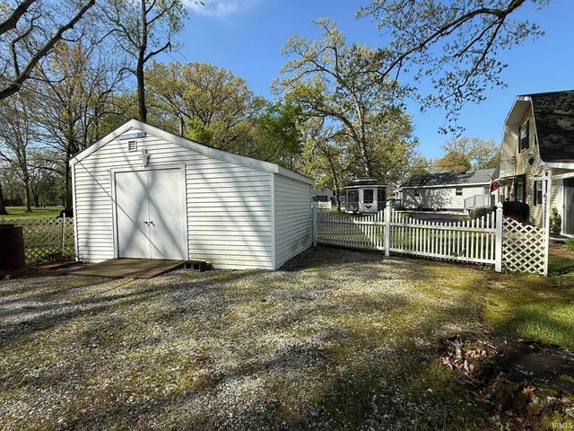 5053 E Robin Court, Monticello, IN 47960